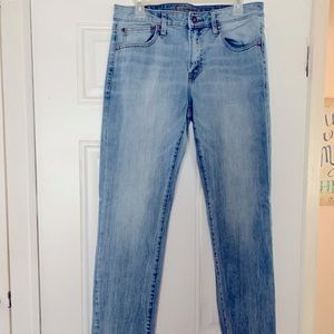 Men’s Jeans. Gently used EXCELLENT condition.